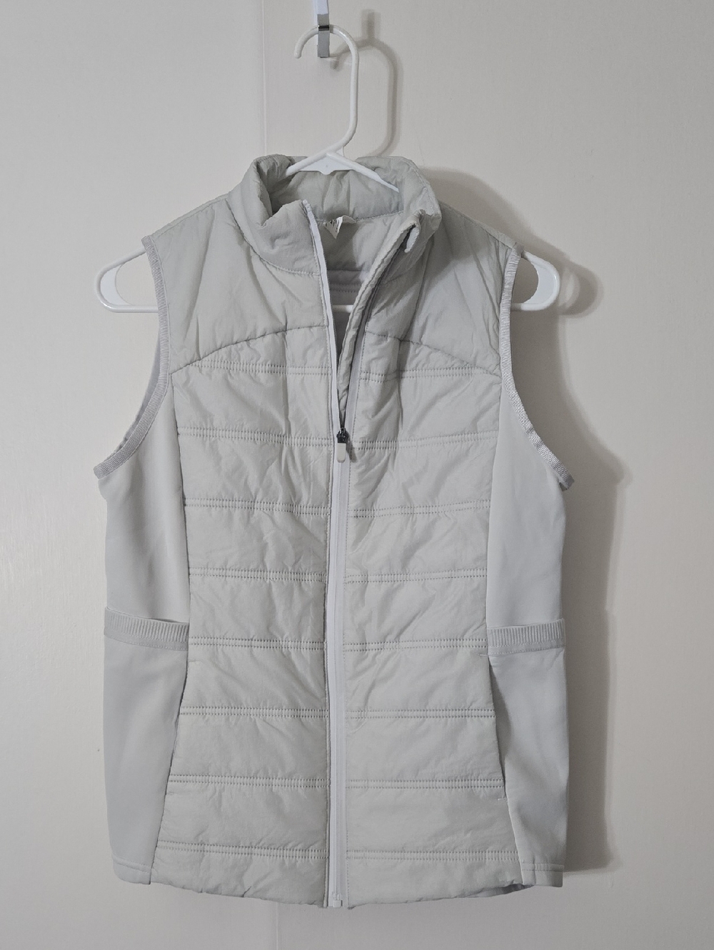 Avia Vest